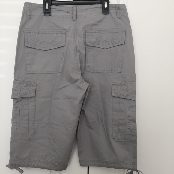 New Ring of Fire cargo shorts - Picture 7 of 14